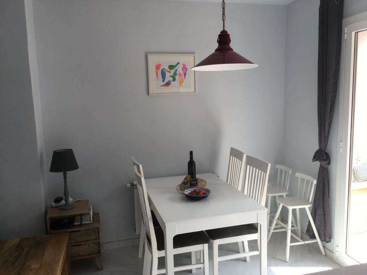 2 Bedroom Apartment In The Old Town, Close To The Beach L' Escala المظهر الخارجي الصورة