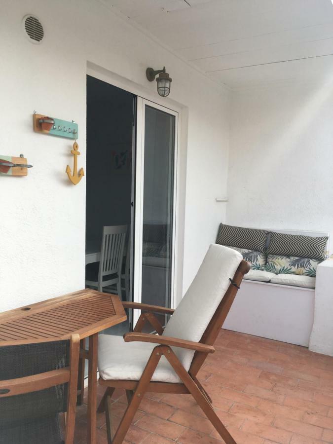 2 Bedroom Apartment In The Old Town, Close To The Beach L' Escala المظهر الخارجي الصورة