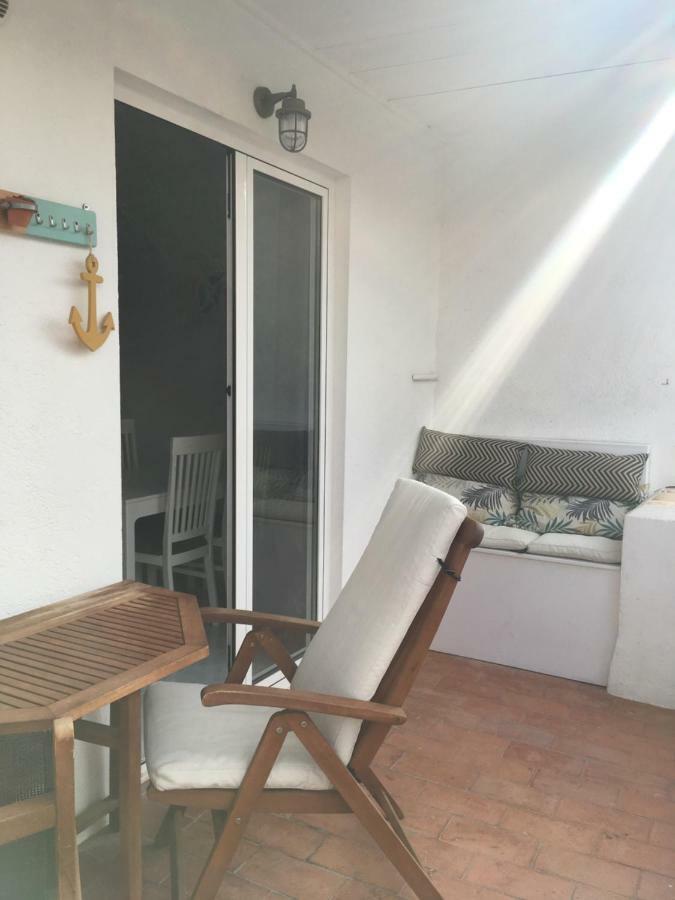2 Bedroom Apartment In The Old Town, Close To The Beach L' Escala المظهر الخارجي الصورة
